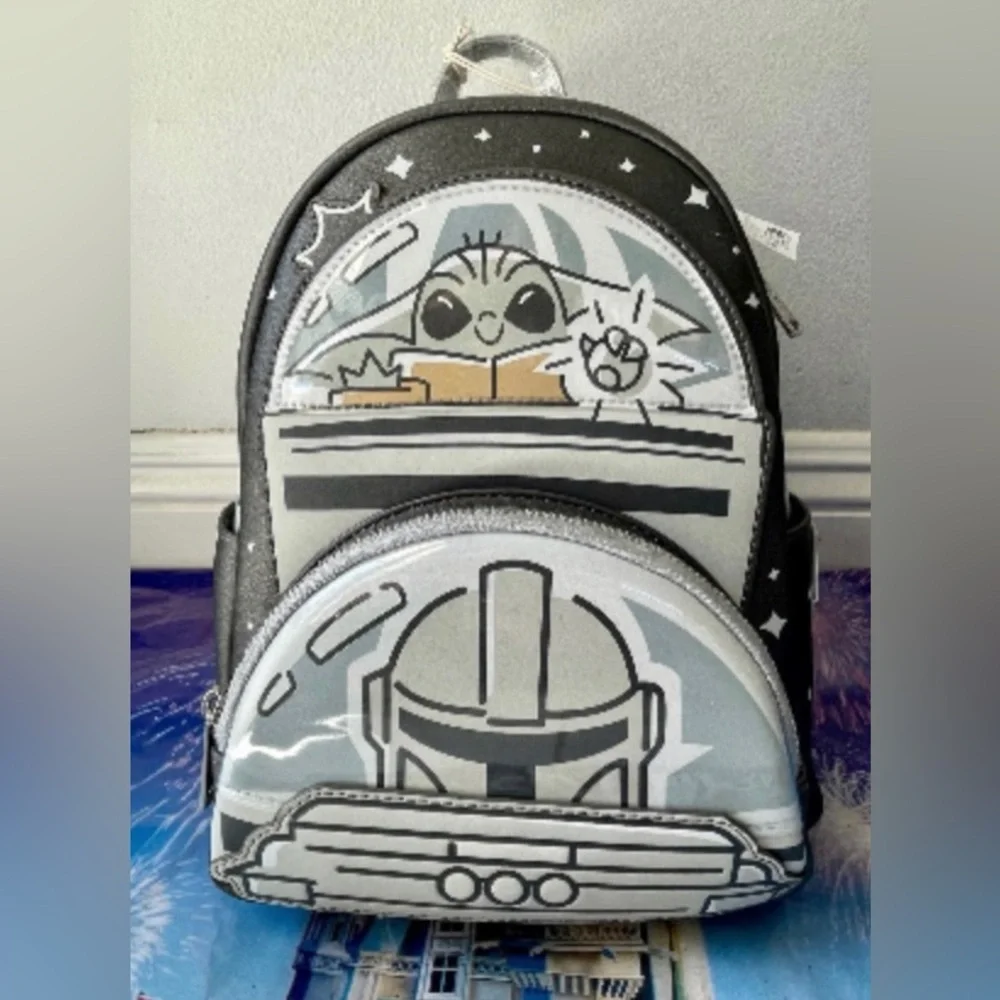 🆕 LOUNGEFLY 2024 Mandalorian Grogu Mini Backpack Glow in The Dark - Picture 3 of 10